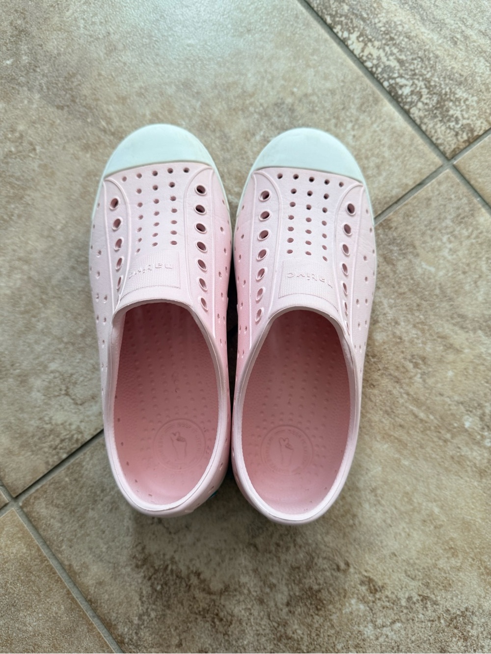 NATIVE Jefferson Shoes